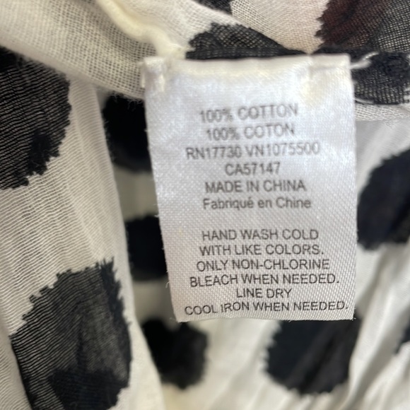 Wrap/Scarf White with Black Polka Dots 100% Cotton - Picture 7 of 7